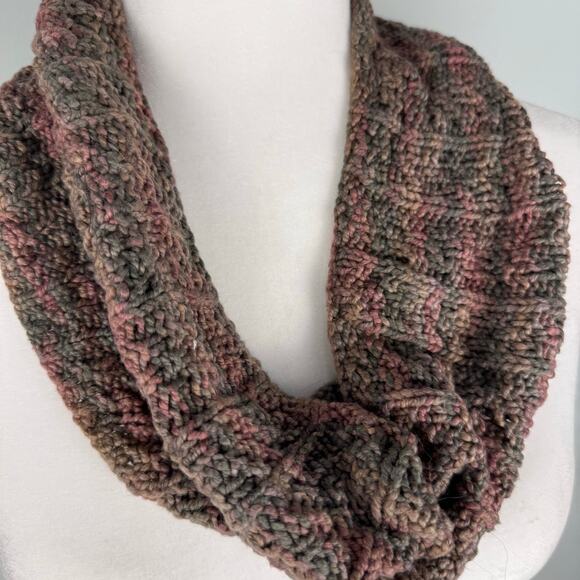 Handmade knitted infinity scarf neck gator pink green brown - Picture 4 of 11